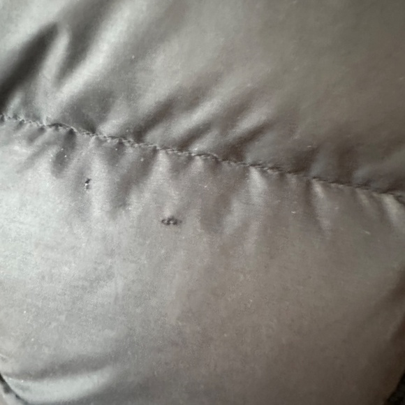 The North Face Women's Black Puffer Jacket Size XL - Picture 11 of 12